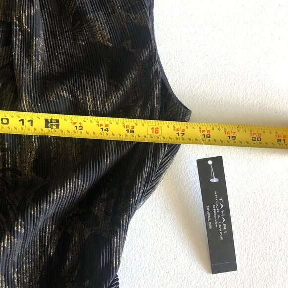 NWT! Tahari Size 10 Beautiful Sleeveless Black/ Gold Jumpsuit - Picture 10 of 16
